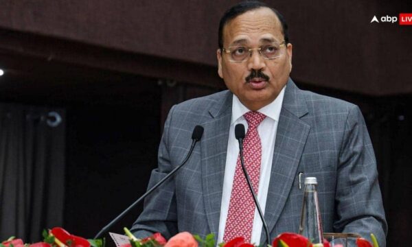 CJI सूर्य कांत का सैनिकों से पहला संवाद, लेह में बनाया इतिहास