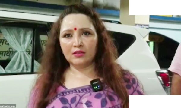 IAS कलेक्टर ने प्रसूता पर की आपत्तिजनक टिप्पणी