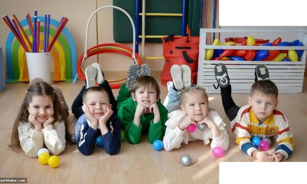 KG फीस 2.25 लाख सालाना, आम आदमी की कमाई से ज्यादा