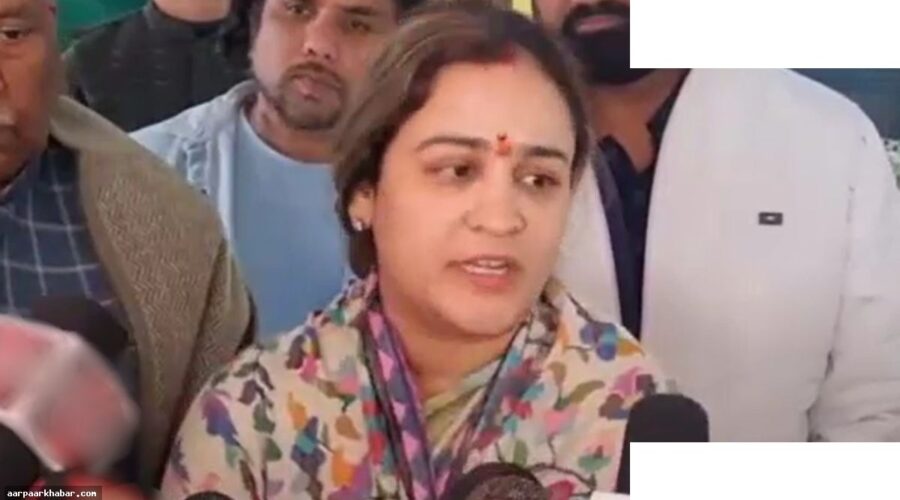 अपर्णा यादव ने सपा-कांग्रेस की आलोचना की