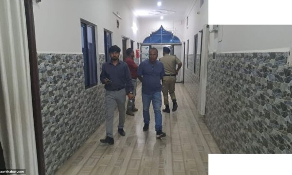 एसआई की पत्नी ने सर्विस रिवॉल्वर से की आत्महत्या