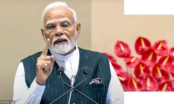 पीएम मोदी ने की प्रगति बैठक, 30000 करोड़ की परियोजनाओं की समीक्षा
