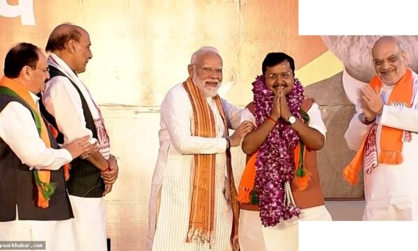 मोदी को माला पहनाने आगे बढ़े नितिन नवीन, PM ने रोका