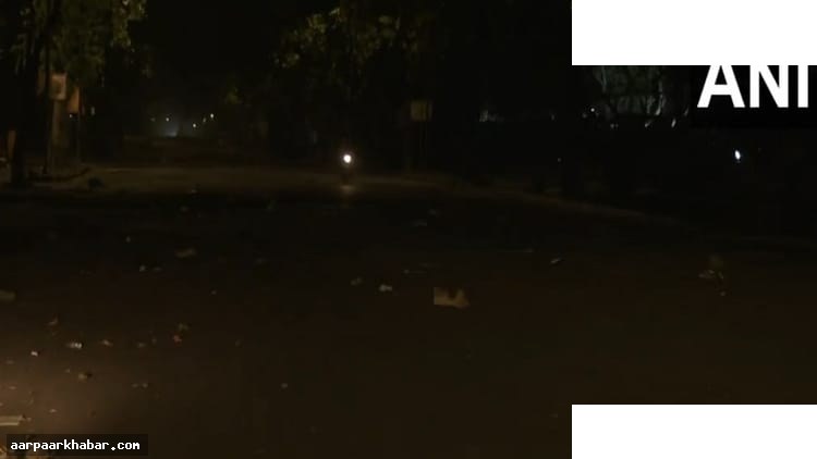 दिल्ली मौसम: तेज हवाओं का अचानक आना
