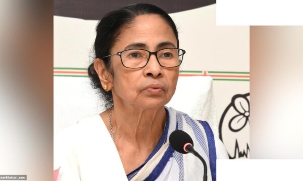 दिल्ली से भाजपा बेदखल होगी: ममता बनर्जी