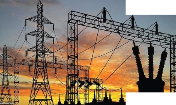 UP में भीषण गर्मी के बीच बिजली संकट से लोग परेशान