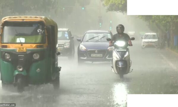 दिल्ली में बारिश और गर्मी से राहत कब तक?