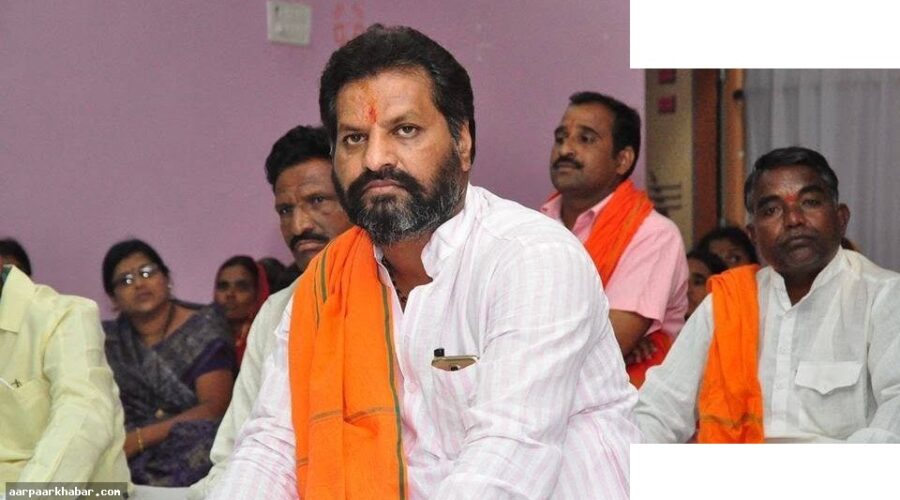 हिंगोली सांसद नागेश पाटिल ने उद्धव को छोड़ा, शिंदे के साथ हुए