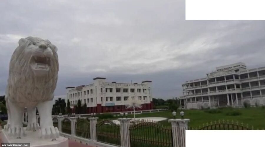 आजम खान के जौहर ट्रस्ट की आयकर छूट खत्म