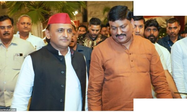 अखिलेश यादव को पहले मिली राम मंदिर चढ़ावा चोरी की खबर