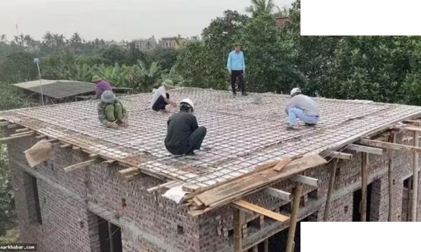 गर्मी में सरिया के दाम गिरे, घर बनवाना होगा सस्ता